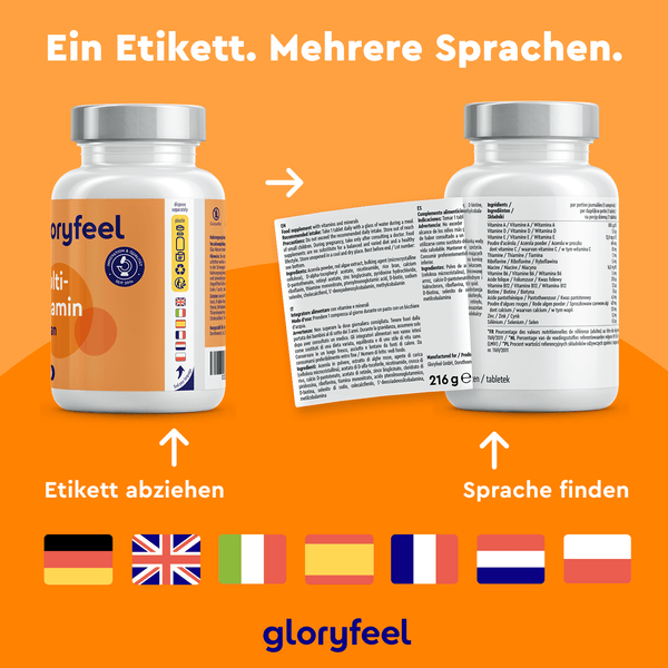 Zwei Nahrungsergänzungsmittelflaschen werden ausgestellt. Sie sind mit mehrsprachigen Etiketten und Flaggensymbolen versehen, die eine einfache Sprachauswahl ermöglichen. Die leuchtend orangefarbene Szene hebt „Ein Etikett. Mehrere Sprachen“ hervor, ideal für alle, die vegane Multivitamintabletten von gloryfeel GmbH suchen oder sich vegan ernähren.