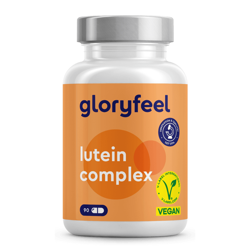 Eine Flasche Lutein-Kapseln der gloryfeel GmbH mit orangefarbenem Etikett, veganer Zertifizierung und der Aufschrift „90 Kapseln“ auf der Vorderseite.